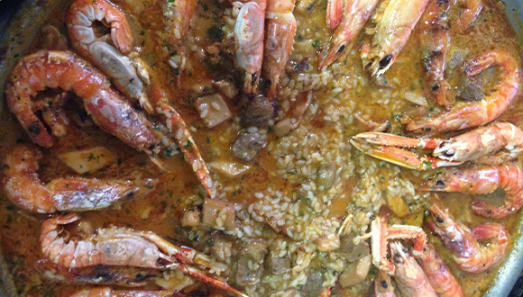 Paella de marisco